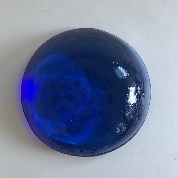 Fire & Light Cobalt Blue Recycled Textured Glass Candle Stand Disc Paperweight - Picture 4 of 6